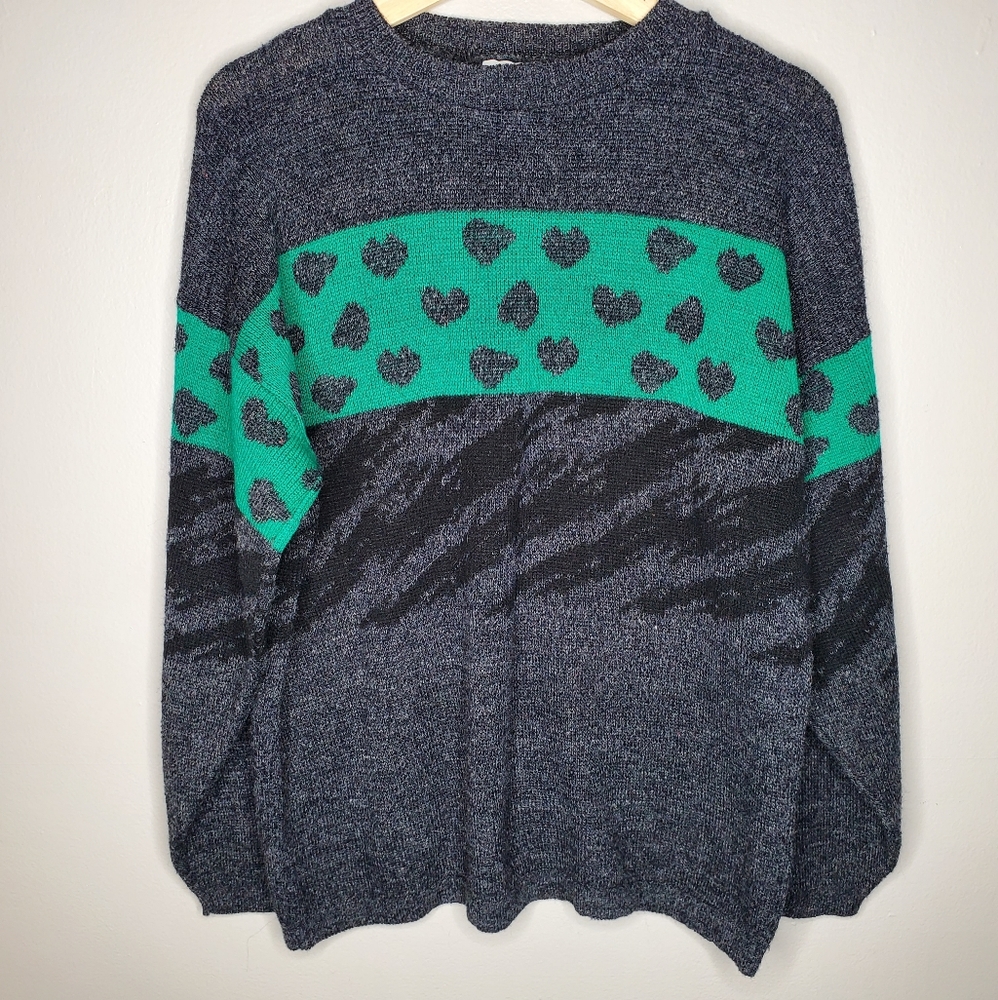 Retro 90s Graphic Sweater Hearts Jazz Design Green